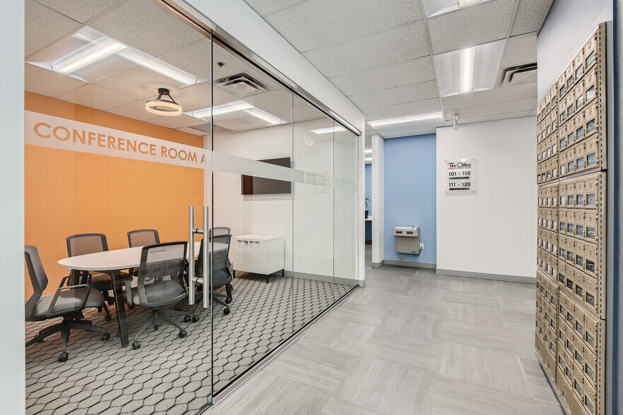 More Photos Of 320-340 E Warm Springs Rd, Las Vegas Unknown For Lease