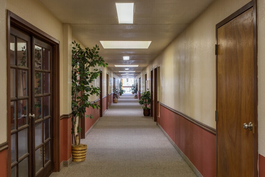 More Photos Of 1616 E Main St, Mesa Unknown For Lease