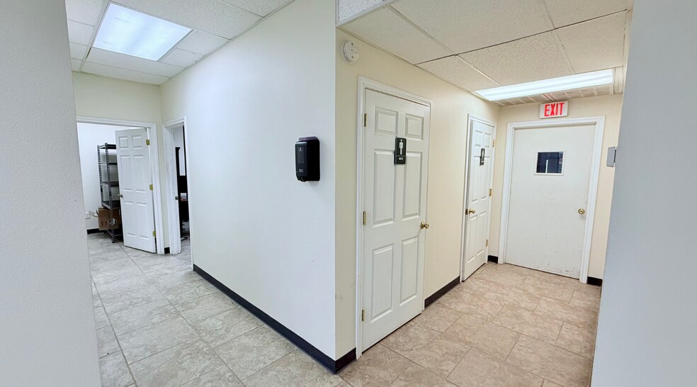 More Photos Of 8801 W County Road 127, Midland Warehouse For Lease