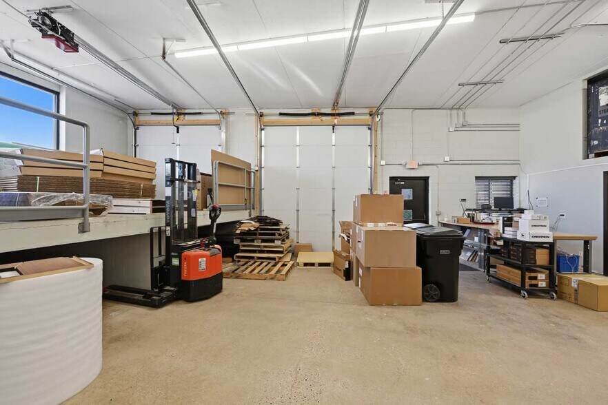 More Photos Of 14800 Martin Dr, Eden Prairie Light Manufacturing For Sale