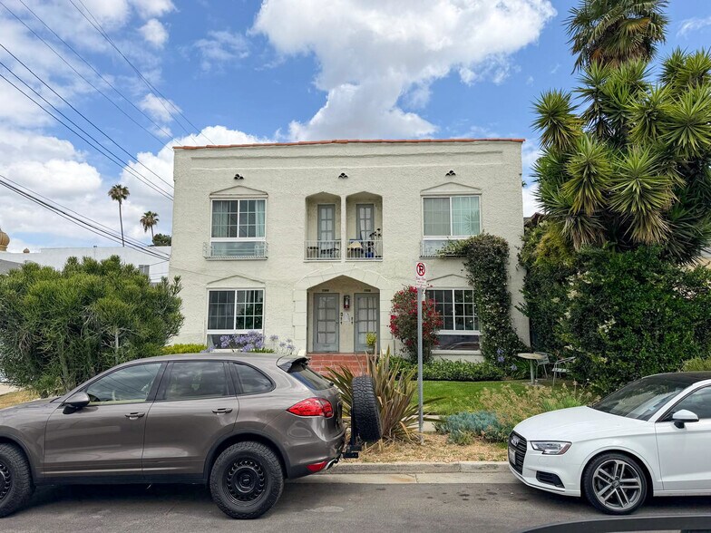 More Photos Of 4629 Clarissa Ave, Los Angeles Apartments For Sale