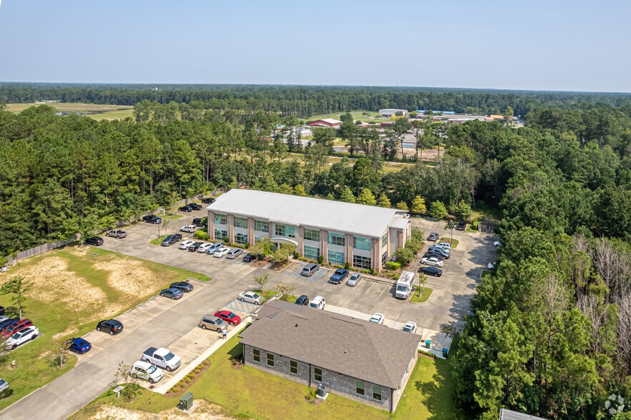 More Photos Of 2050 Gause Blvd E, Slidell Medical For Lease