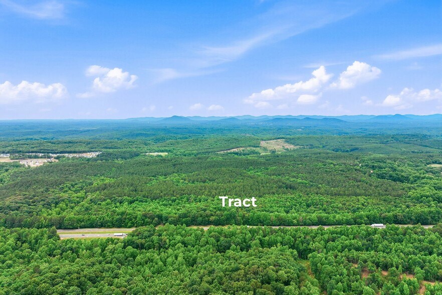 More Photos Of 4860 Cornelia Hwy, Lula Land For Sale
