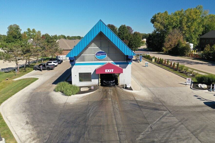 More Photos Of 32685 23 Mile Rd, Chesterfield Carwash For Sale