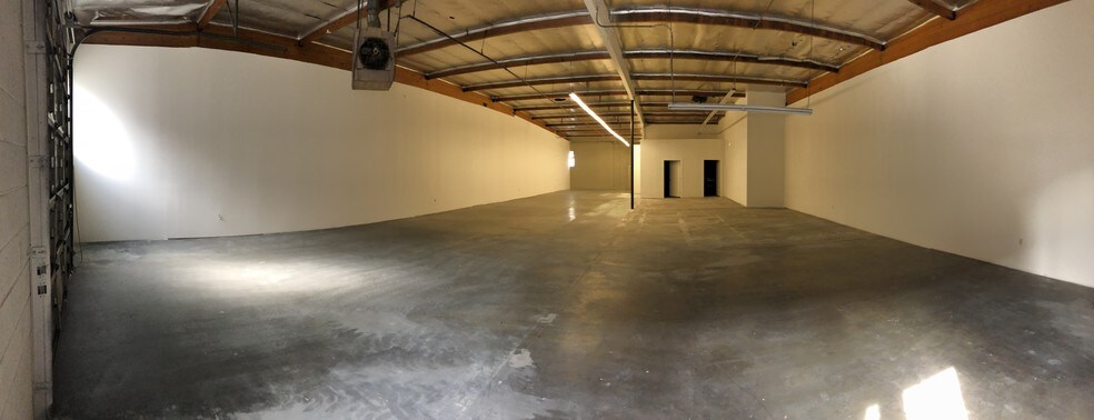 More Photos Of 1107 E 7th St, Los Angeles Manufacturing For Lease