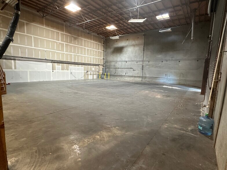 More Photos Of 671 Willow Pass Rd, Pittsburg Warehouse For Lease
