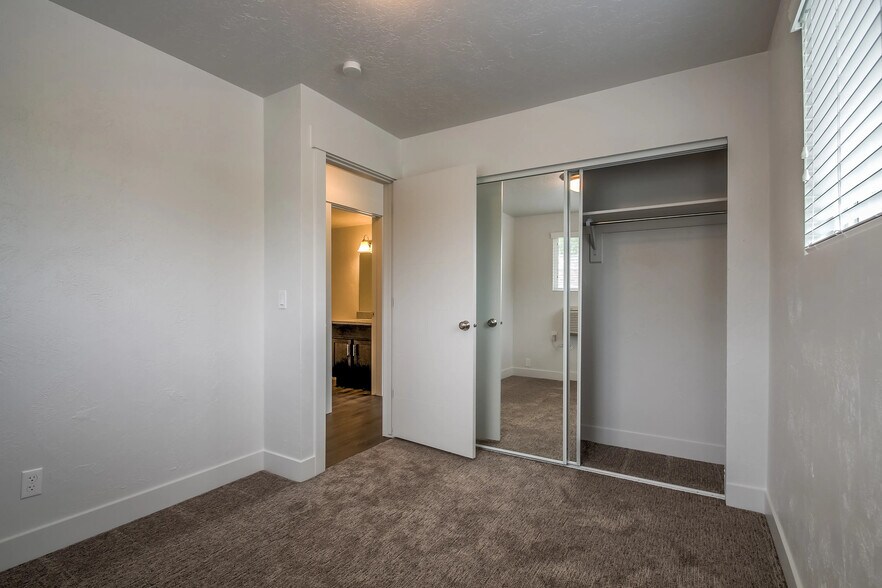 More Photos Of 837-841 E 700 S, Salt Lake City Apartments For Sale