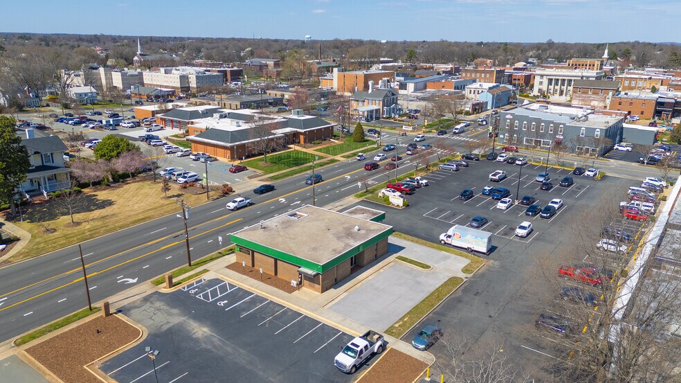 More Photos Of 212 S Main St, Graham General Retail For Sale