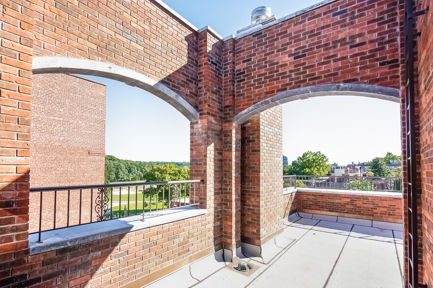 More Photos Of 211 W 252nd St, Bronx Apartments For Sale