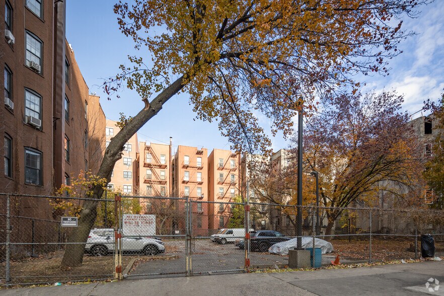 More Photos Of 7-11 E 115th St, New York Land For Sale