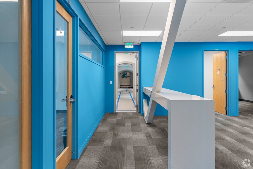 More Photos Of 5300 Broken Sound Blvd NW, Boca Raton Office For Lease