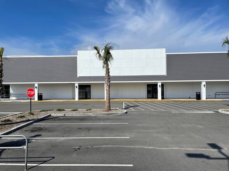 More Photos Of 5060 Dorchester Rd, North Charleston General Retail For Sale