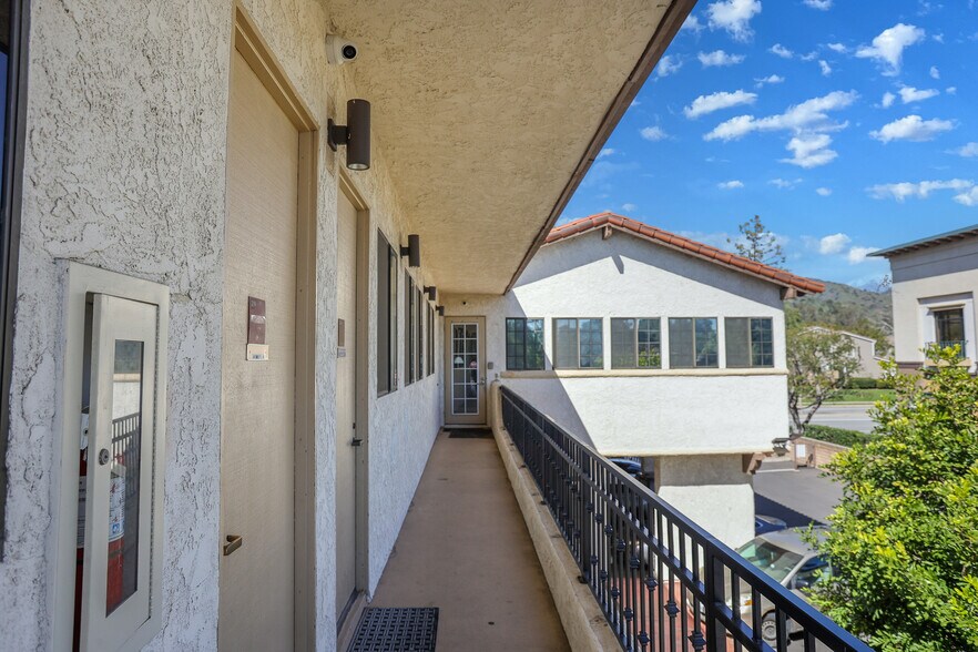 More Photos Of 448 E Foothill Blvd, San Dimas Office For Sale