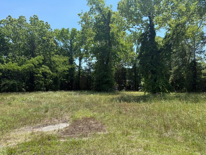 More Photos Of 3301 US Highway 17 S, Chocowinity Land For Sale