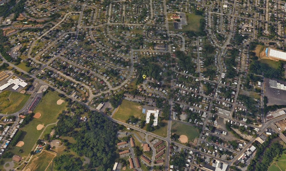 More Photos Of 900 Main St, Brookhaven Apartments For Sale