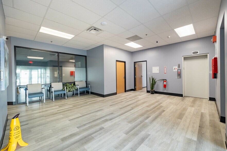 More Photos Of 42350 Grand River Ave, Novi Office For Sale
