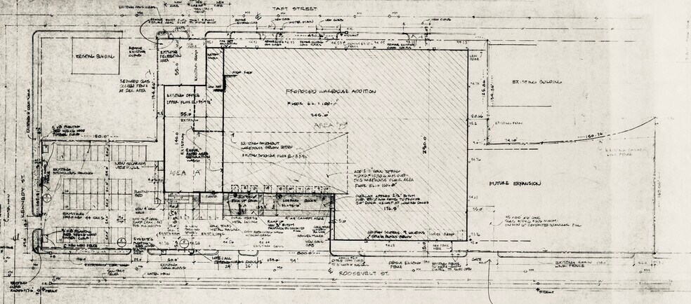 More Photos Of 2500 NE Kennedy St, Minneapolis Warehouse For Sale