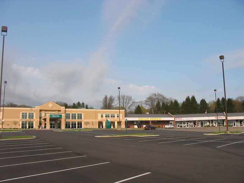 Primary Photo Of 2800 Maple Ave, Zanesville Storefront Retail Office For Lease