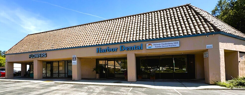 More Photos Of 2050-2128 Soquel Ave, Santa Cruz Storefront Retail Office For Lease