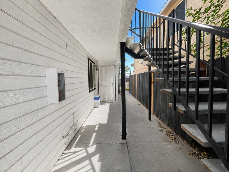 More Photos Of 1316 E California Ave, Bakersfield Apartments For Sale