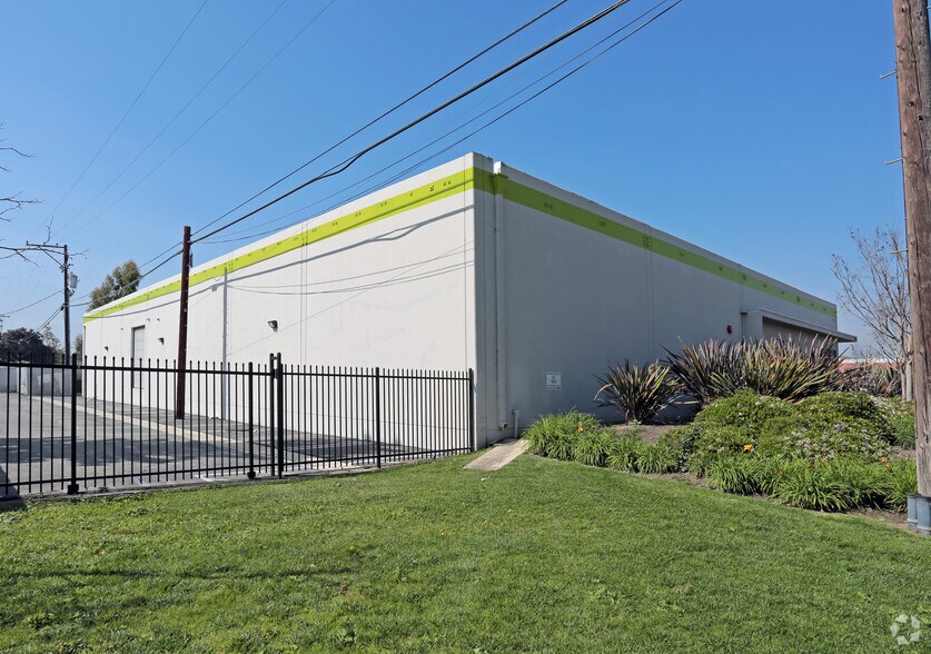 Primary Photo Of 1202 McGaw Ave, Irvine Unknown For Lease