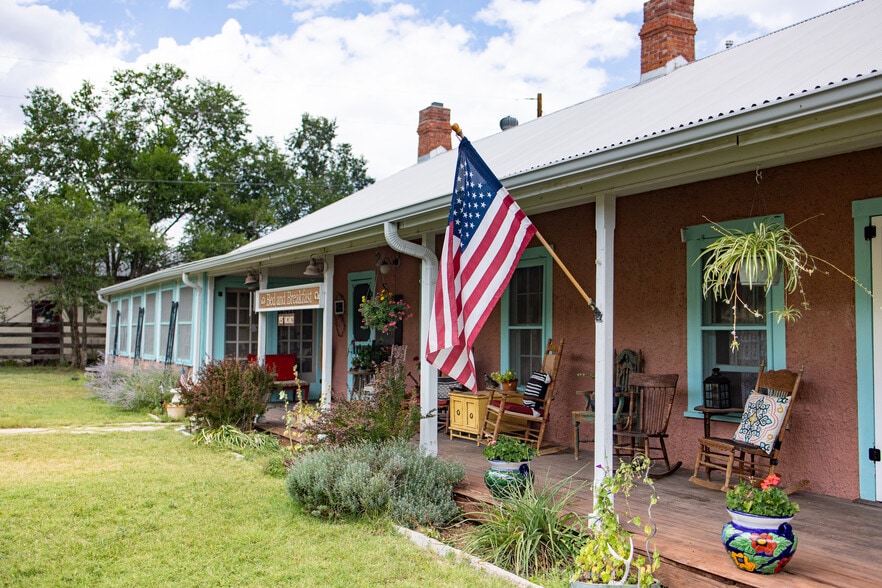 More Photos Of 585 Calle La Placita, Lincoln Hospitality For Sale
