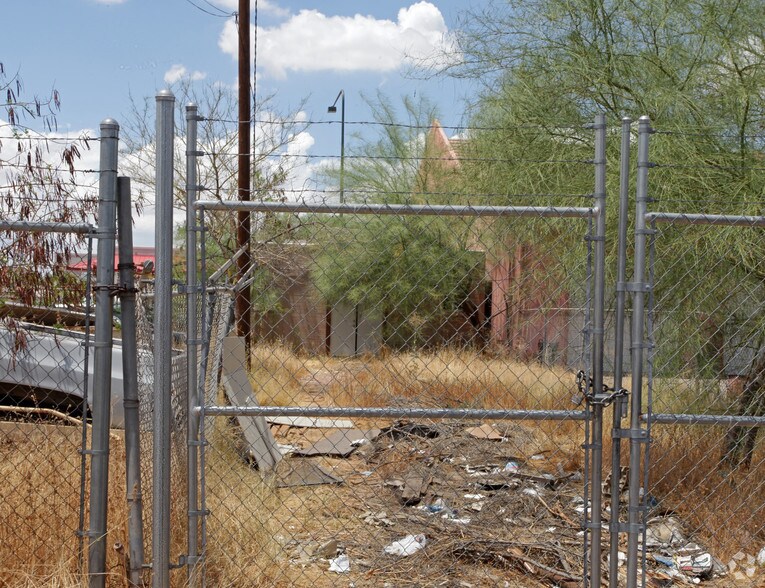 More Photos Of 375 S Arizona Ave, Chandler Storefront For Sale