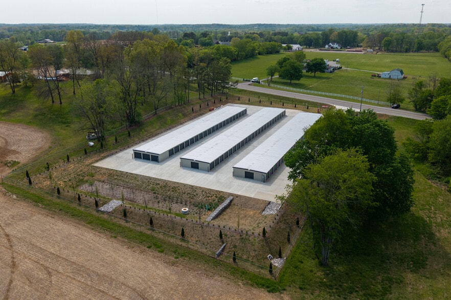 More Photos Of 4624 Highway 31 W, Cottontown Office For Sale