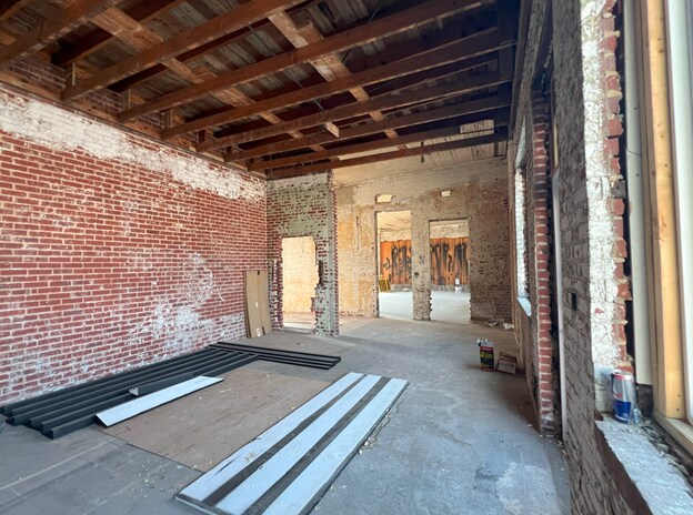 More Photos Of 85 SE Atlanta St, Marietta Storefront For Lease