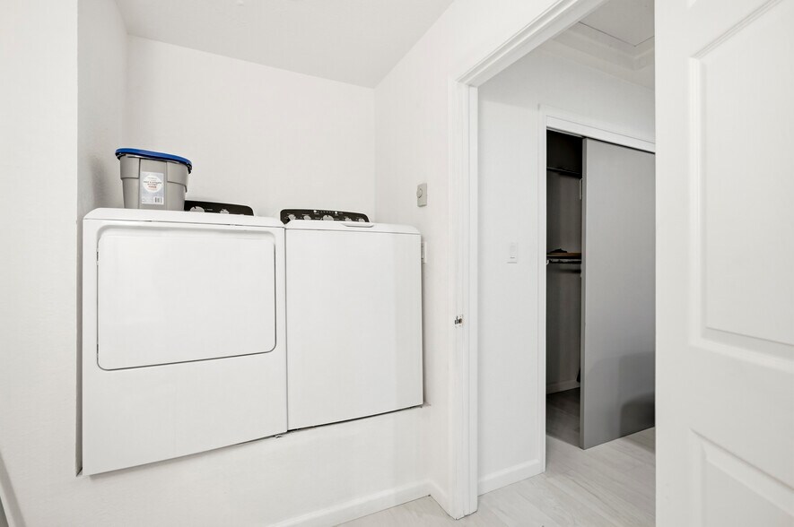 More Photos Of 404 State St, Fort Morgan Apartments For Sale