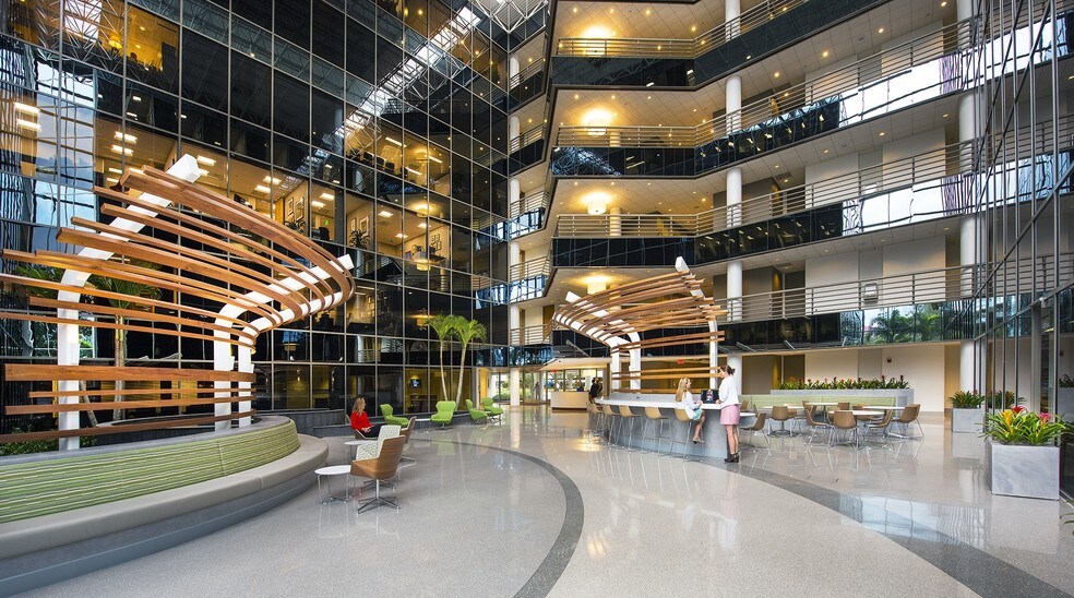 More Photos Of 315 E Robinson St, Orlando Office For Lease
