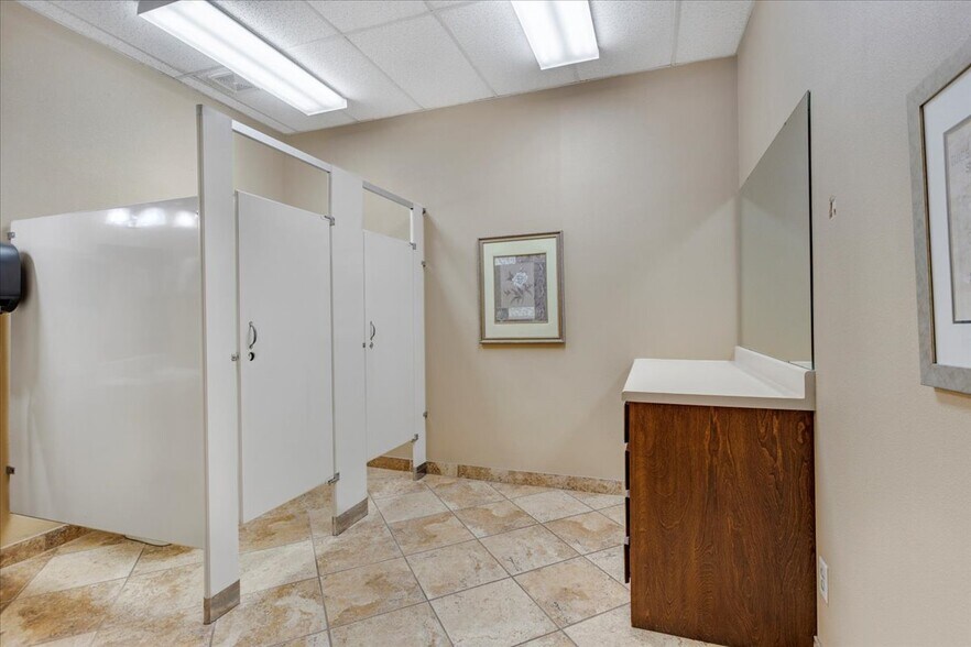 More Photos Of 1485 N Main St, Paris Land For Sale