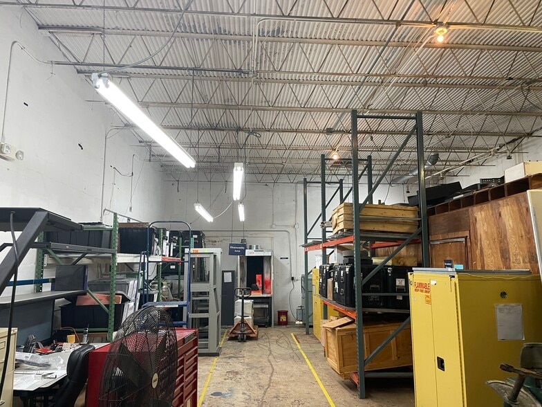 More Photos Of 1800-1812 SW 7th Ave, Pompano Beach Warehouse For Sale