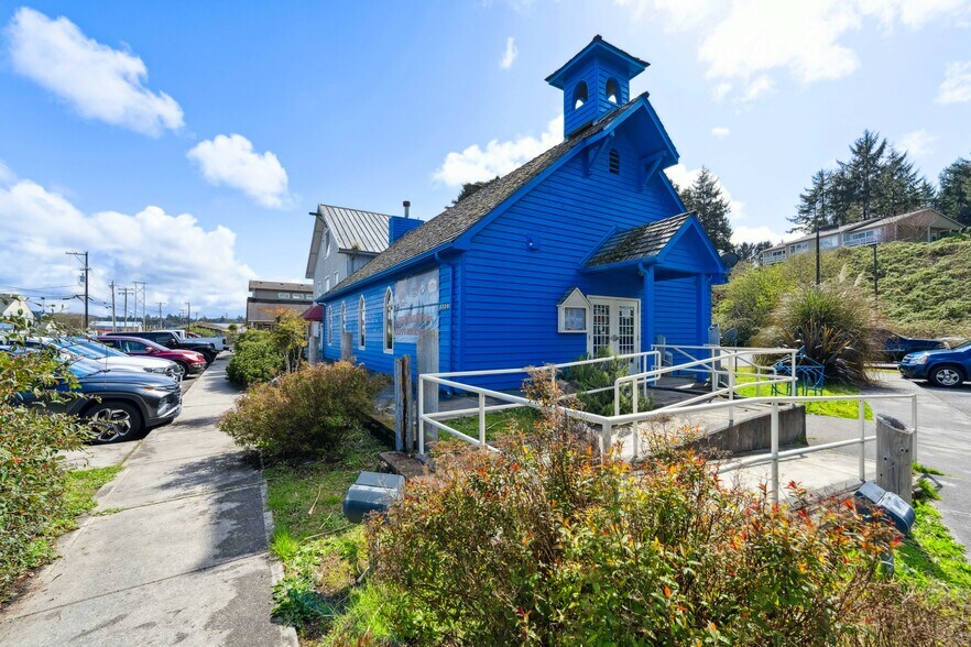 Primary Photo Of 63346 Boat Basin Rd, Coos Bay Storefront For Sale