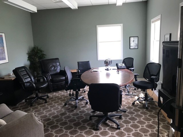 More Photos Of 65 S Main St, Pennington Unknown For Lease