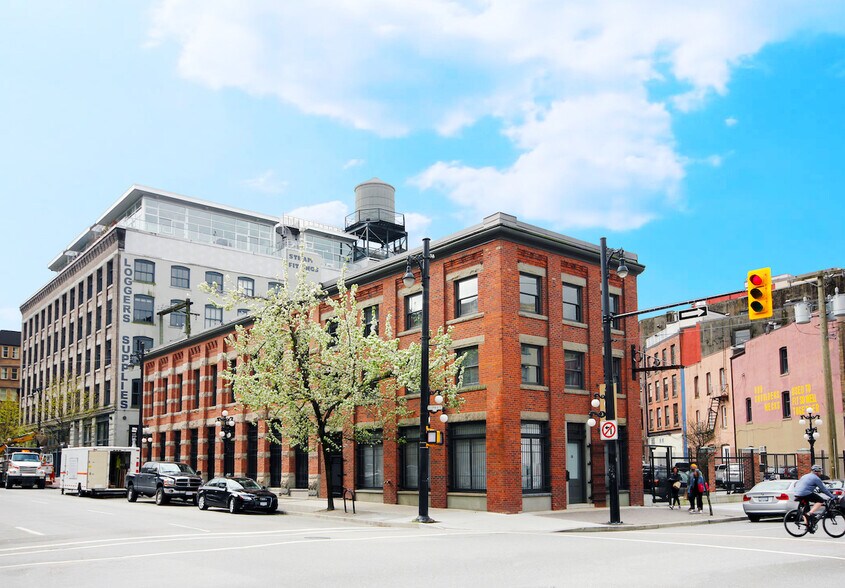 More Photos Of 211 Columbia St, Vancouver Office For Sale