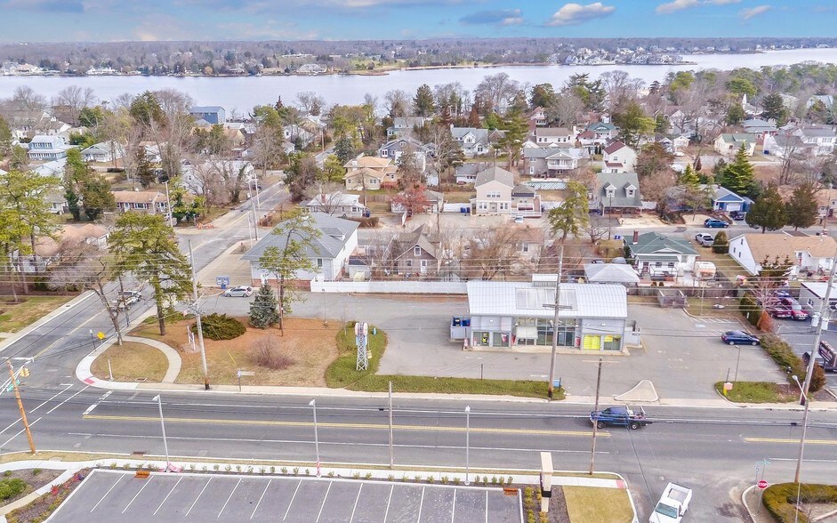 More Photos Of 315 Atlantic City Blvd, Beachwood Freestanding For Lease