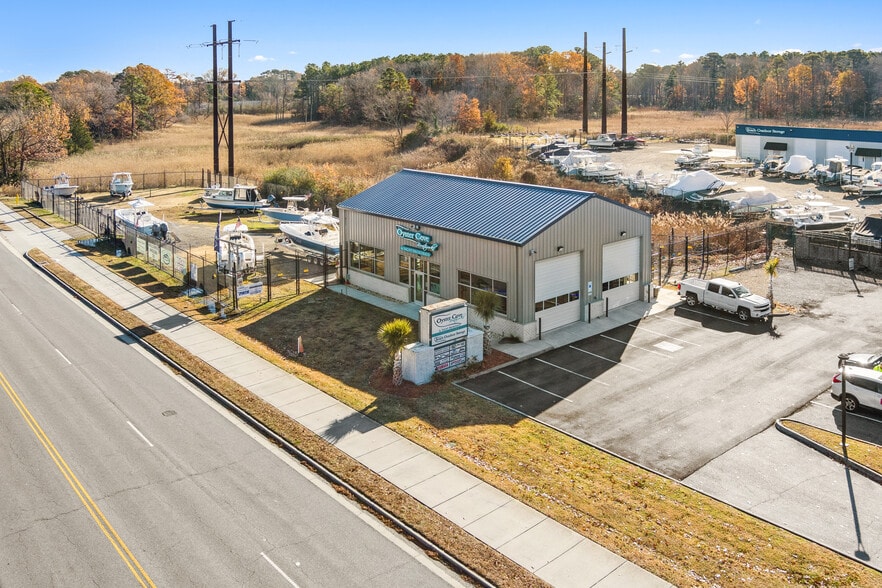 More Photos Of 1309 Virginia Beach Blvd, Virginia Beach Service For Sale