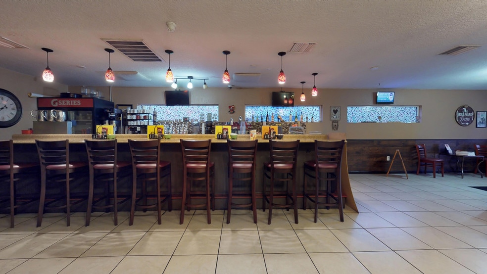More Photos Of 9576 N Citrus Springs Blvd, Citrus Springs Restaurant For Lease