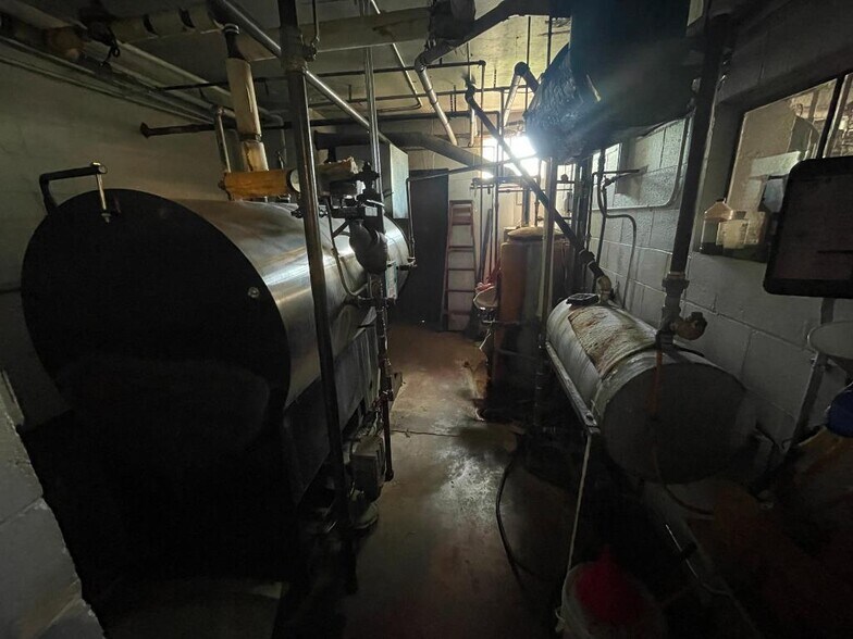 More Photos Of 4145 Brownsville Rd, Pittsburgh Storefront For Sale