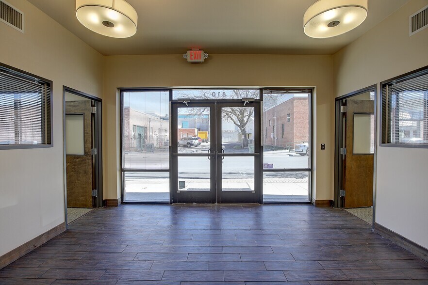 More Photos Of 810 S Rock St, Georgetown Apartments For Lease