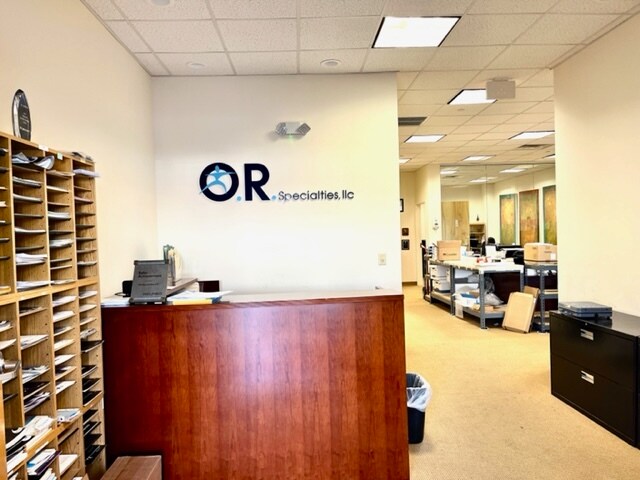 More Photos Of 100 Corporate Dr, Trumbull Research And Development For Lease