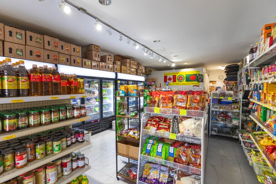 More Photos Of 6653 Main St, Vancouver Apartments For Sale