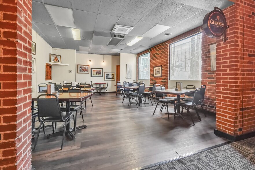 More Photos Of 7161 Main St, Bonners Ferry Bar For Sale