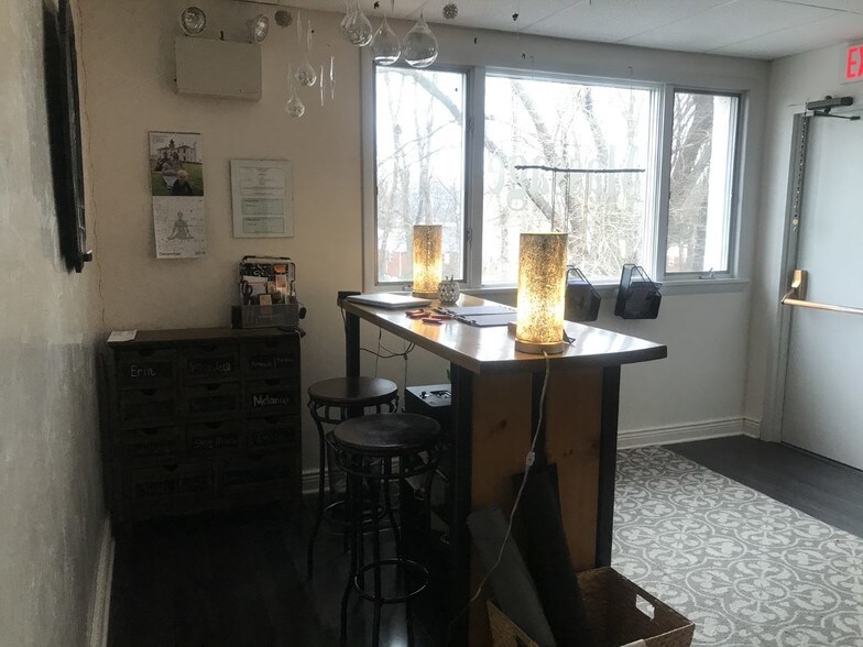 More Photos Of 3708 Freemansburg Ave, Bethlehem Storefront Retail Office For Sale