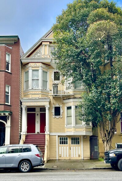 More Photos Of 1821-1823 Oak St, San Francisco Apartments For Sale