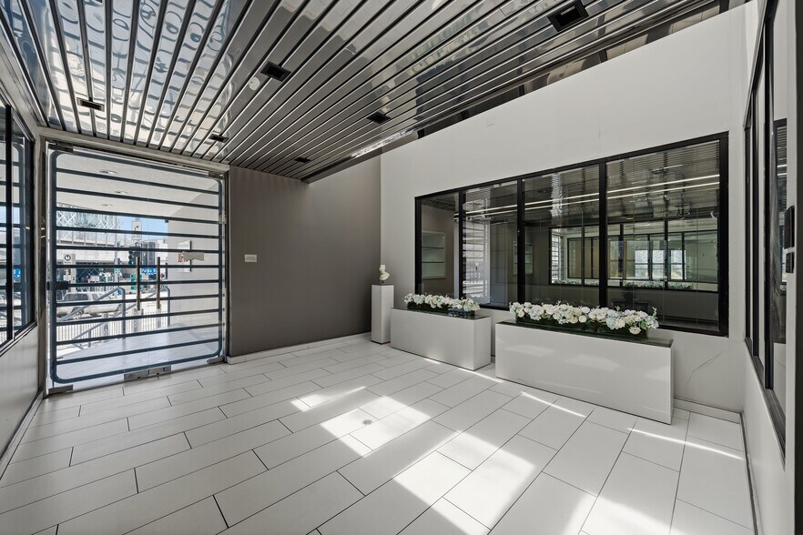 More Photos Of 10020 National Blvd, Los Angeles Medical For Sale
