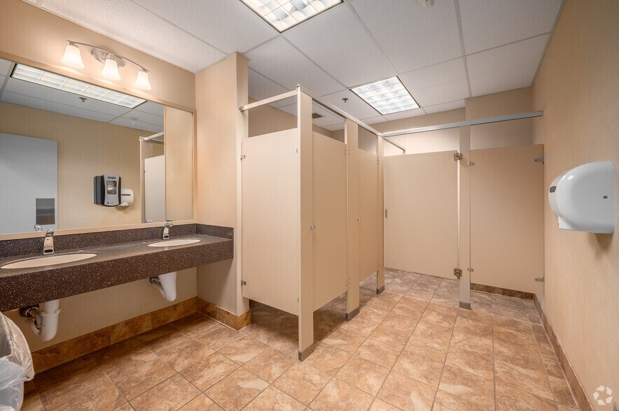 More Photos Of 6000 Parkland Blvd, Mayfield Heights Office For Sale
