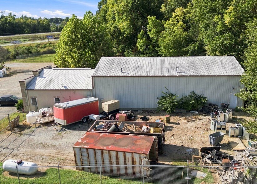 More Photos Of 1736 Flint Hill Park Ln, Wentzville Warehouse For Sale