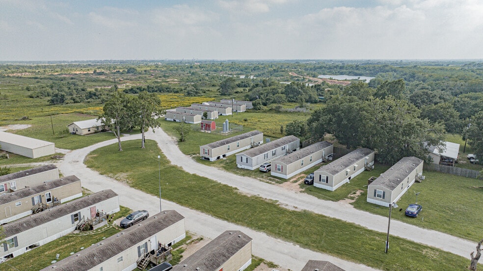 More Photos Of 775 Guadalupe Rd, Victoria Manufactured Housing Mobile Home Park For Sale